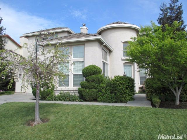 920 Valais Ln, Manteca, CA 95337 photo 1