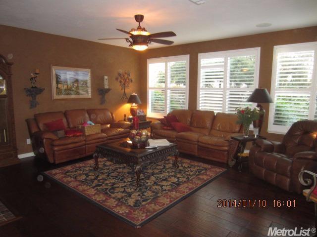 920 Valais Ln, Manteca, CA 95337 photo 9