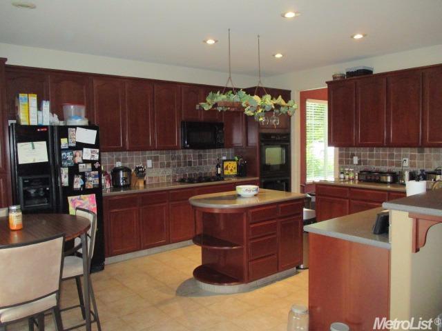 920 Valais Ln, Manteca, CA 95337 photo 19