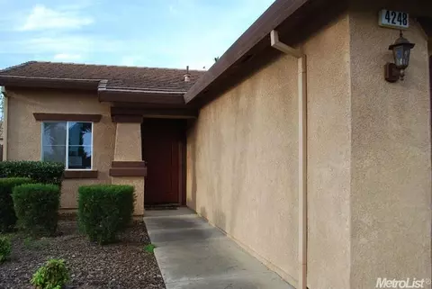 4248 Castleton Cir, Mather, CA 95655 photo 2