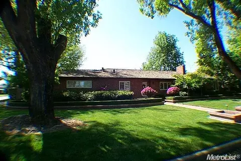 904 Yale Ave, Modesto, CA 95350 photo 1
