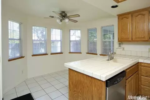5527 Robertson Ave, Carmichael, CA 95608 photo 11