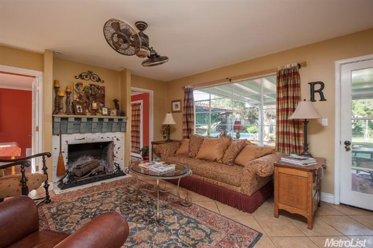 3117 Murchison Way, Carmichael, CA 95608 photo 3