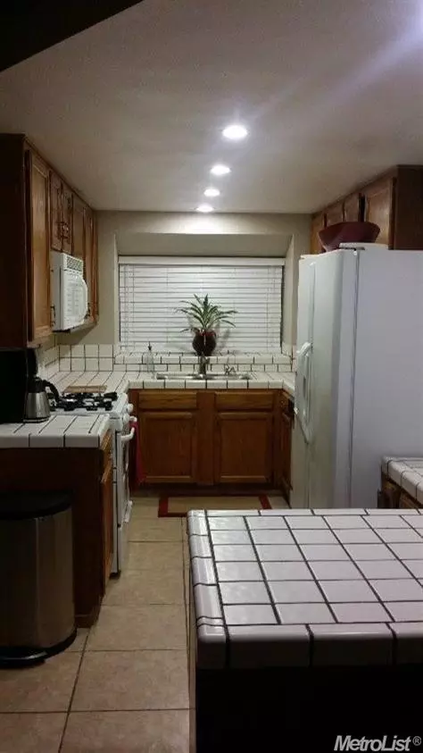 602 Libby Ln, Lathrop, CA 95330 photo 6