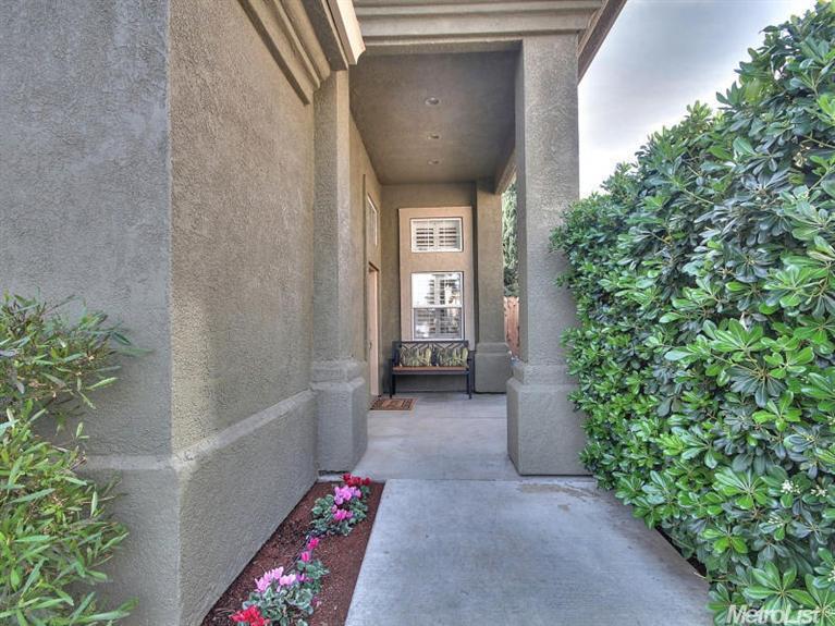 3120 Flushing Meadows Dr, Modesto, CA 95355 photo 2