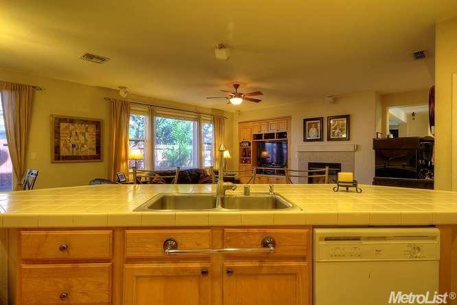 1747 Natalie Ct, Ripon, CA 95366 photo 12