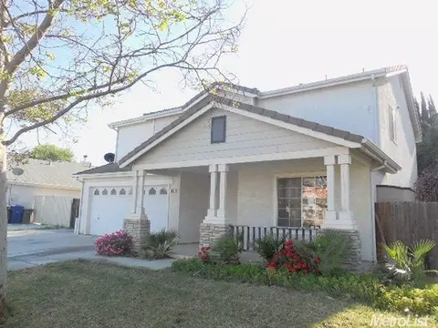 427 Roadrunner Dr, Patterson, CA 95363 photo 1