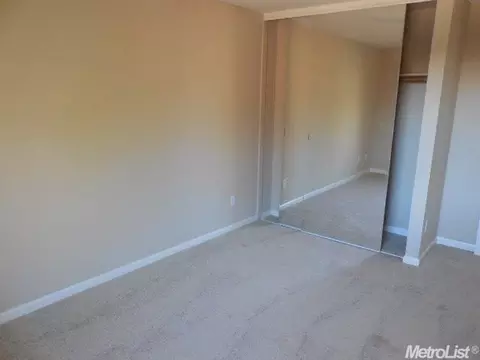 427 Roadrunner Dr, Patterson, CA 95363 photo 8