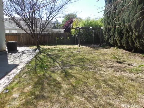 427 Roadrunner Dr, Patterson, CA 95363 photo 17
