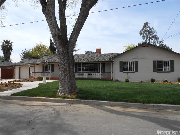 371 Laurel, Gustine, CA 95322 photo 4