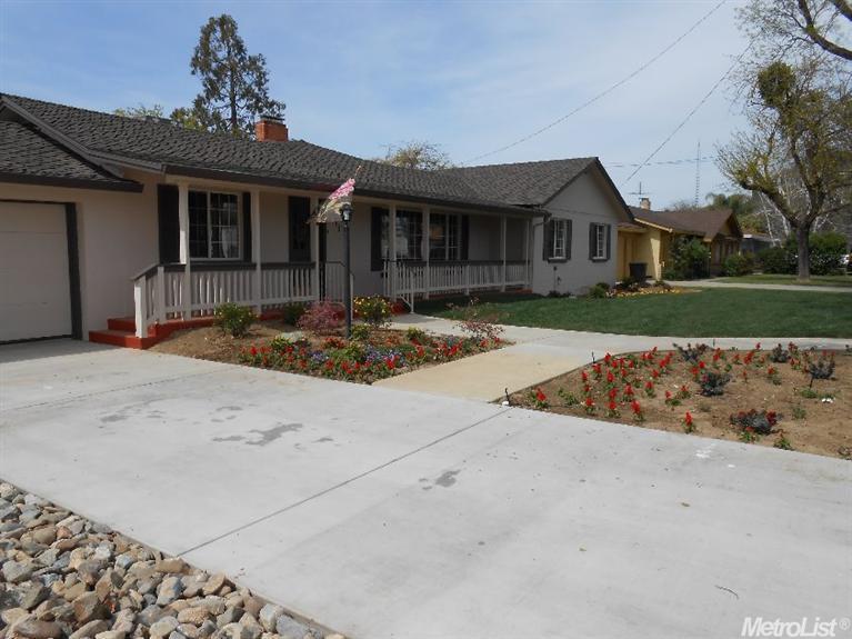 371 Laurel, Gustine, CA 95322 photo 3