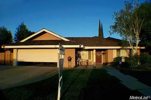 1130 West Ave, Gustine, CA 95322 photo 1