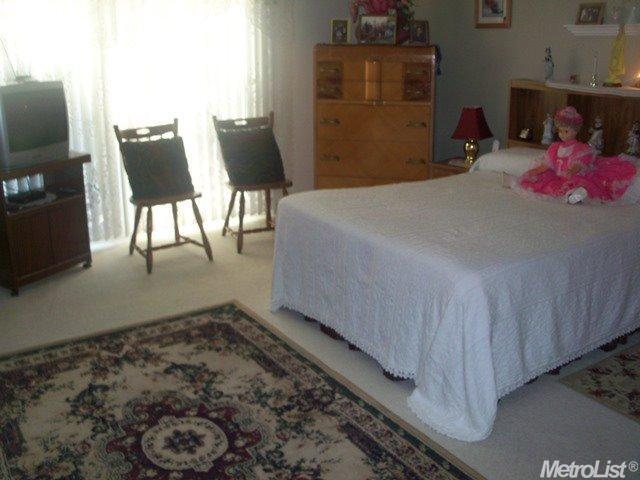 547 Fiero, Manteca, CA 95337 photo 10