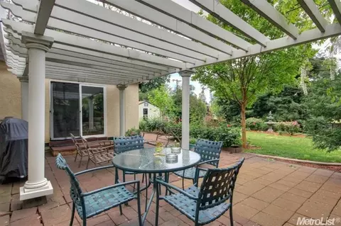 3605 Voleyn St, Carmichael, CA 95608 photo 23