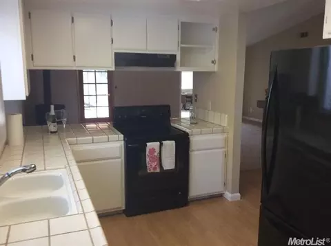 3320 Rhone, Ceres, CA 95307 photo 7