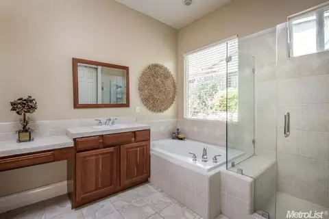 4561 Longview Dr, Rocklin, CA 95677 photo 17