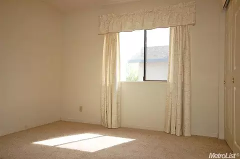 526 Tarland Ln, Patterson, CA 95363 photo 16