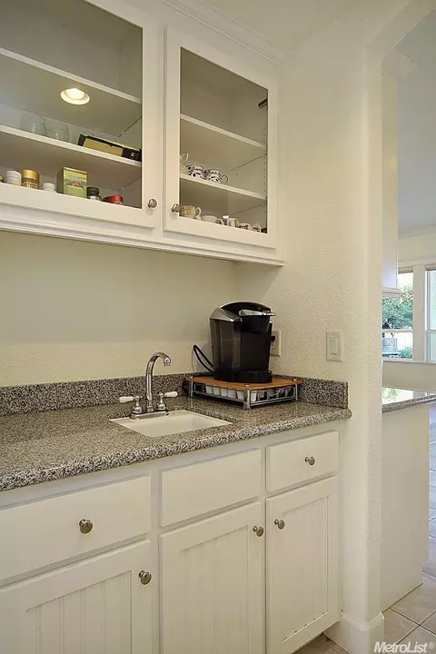 2501 Rockwell Dr, Davis, CA 95618 photo 13