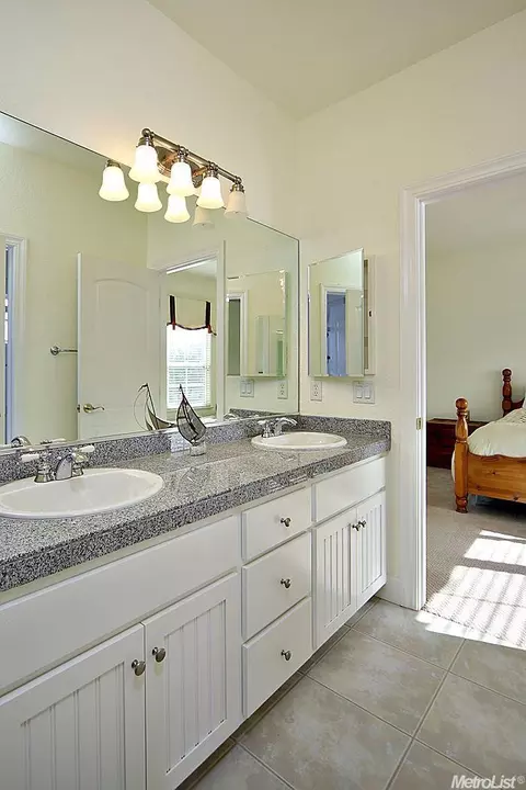 2501 Rockwell Dr, Davis, CA 95618 photo 25