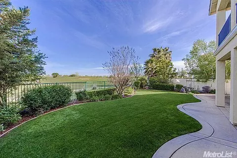 2501 Rockwell Dr, Davis, CA 95618 photo 6