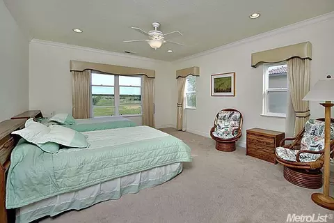 2501 Rockwell Dr, Davis, CA 95618 photo 15