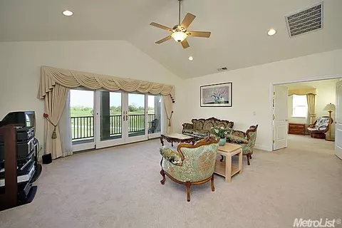 2501 Rockwell Dr, Davis, CA 95618 photo 18
