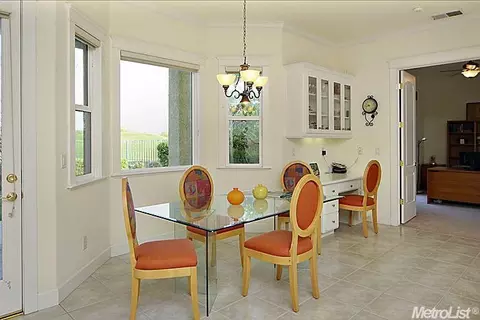 2501 Rockwell Dr, Davis, CA 95618 photo 14