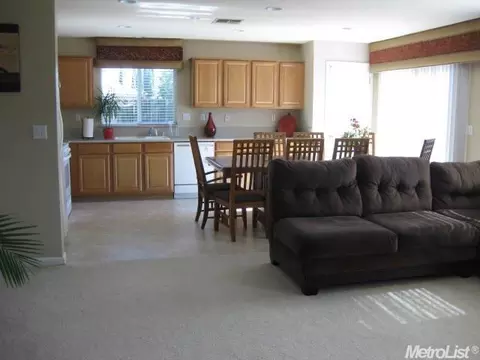 4469 Pittsfield Way, Mather, CA 95655 photo 4