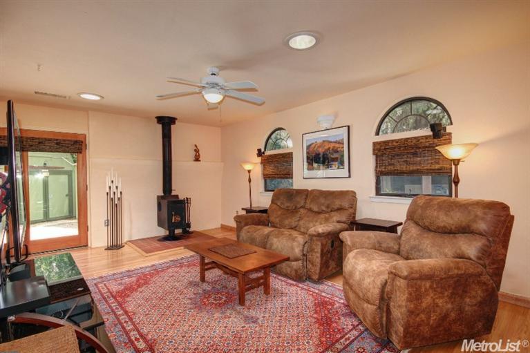 43426 Walnut Ln, Davis, CA 95618 photo 12