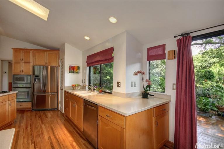 43426 Walnut Ln, Davis, CA 95618 photo 7