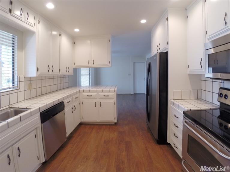 1353 Hidden Gln, Modesto, CA 95355 photo 5
