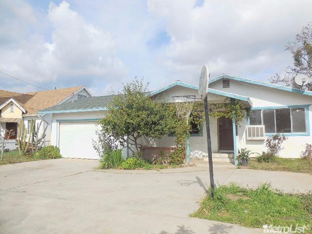831 Chicago Ave, Modesto, CA 95351 photo 1