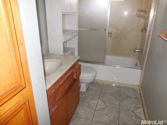 831 Chicago Ave, Modesto, CA 95351 photo 7