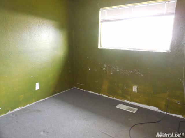 831 Chicago Ave, Modesto, CA 95351 photo 8