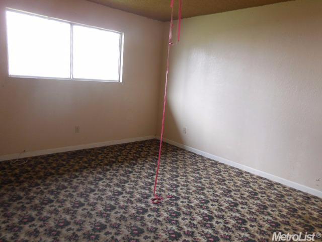 831 Chicago Ave, Modesto, CA 95351 photo 10