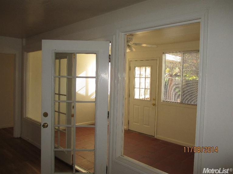 526 El Cajon Ave, Modesto, CA 95350 photo 8
