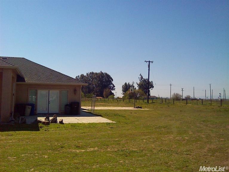 3825 Claribel Rd, Modesto, CA 95357 photo 22