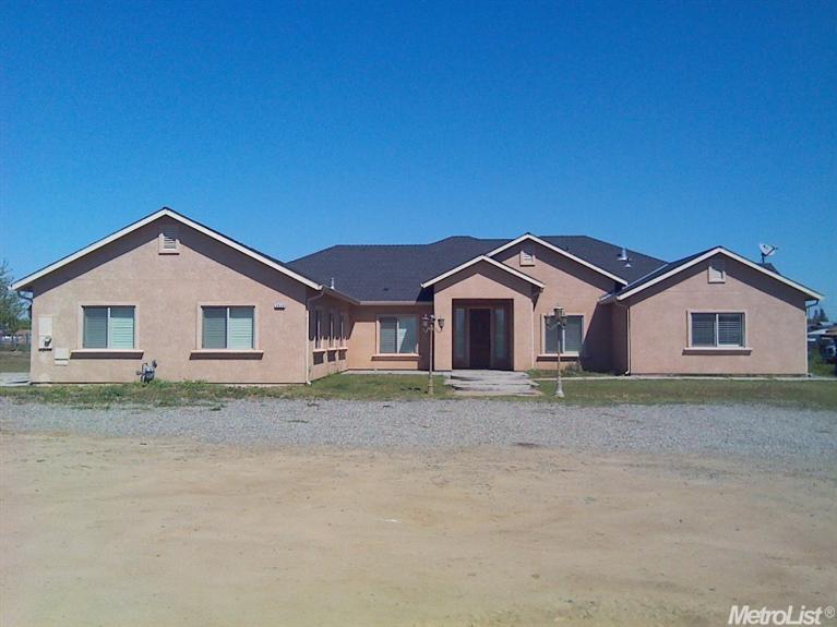 3825 Claribel Rd, Modesto, CA 95357 photo 1