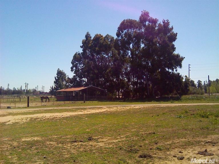 3825 Claribel Rd, Modesto, CA 95357 photo 23