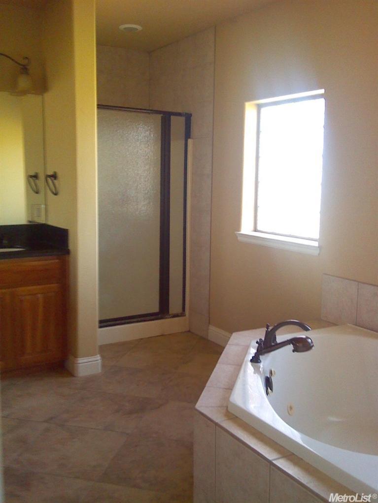 3825 Claribel Rd, Modesto, CA 95357 photo 16