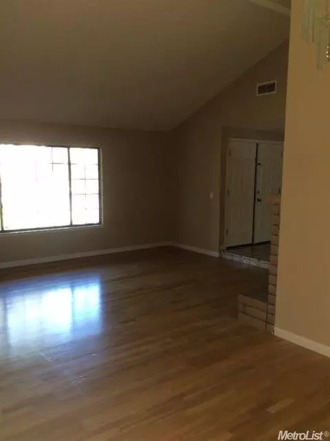 2704 Floyd Ave, Modesto, CA 95355 photo 9