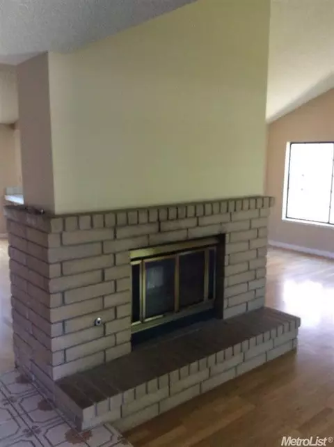 2704 Floyd Ave, Modesto, CA 95355 photo 6