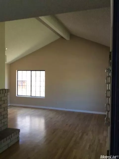 2704 Floyd Ave, Modesto, CA 95355 photo 10
