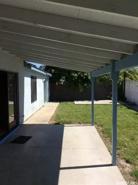 2704 Floyd Ave, Modesto, CA 95355 photo 14