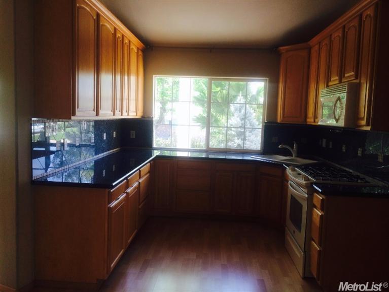 6137 Marwick Way, Carmichael, CA 95608 photo 4