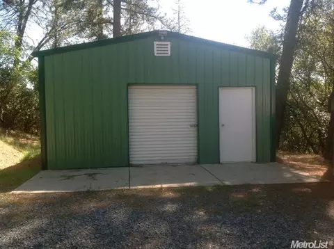 1186 Bush Ct, Placerville, CA 95667 photo 4