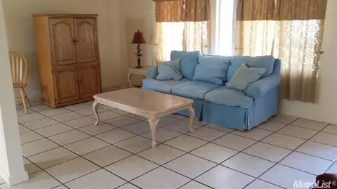 1308 Edith, Gustine, CA 95322 photo 4