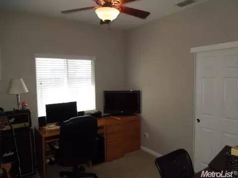 2324 Triumph Ct, Turlock, CA 95380 photo 16