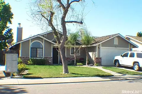 3420 Merrifield Ave, Modesto, CA 95356 photo 1