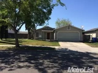 351 Las Brisas, Merced, CA 95341 photo 2